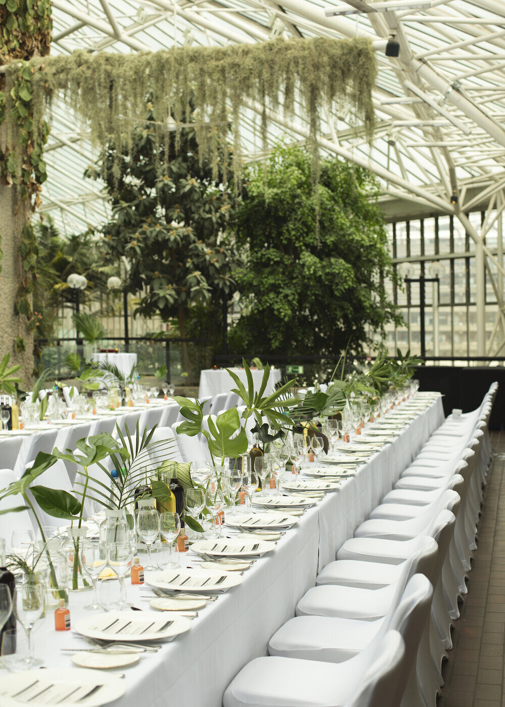 Long+table+set+up+Barbican+Wedding.jpg